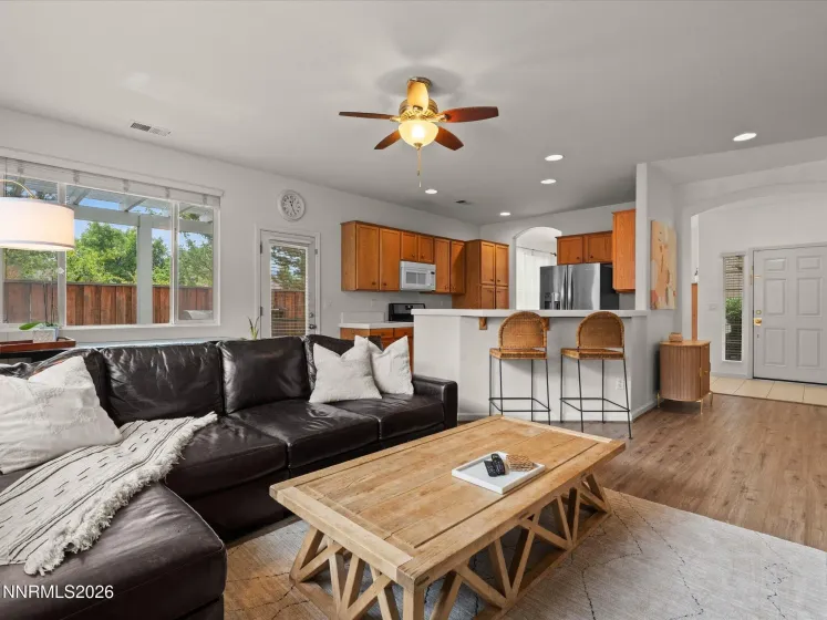 10465 Summershade, Reno, Nevada 89521, 3 Bedrooms Bedrooms, ,2 BathroomsBathrooms,Residential,Residential,Summershade,0,260010524