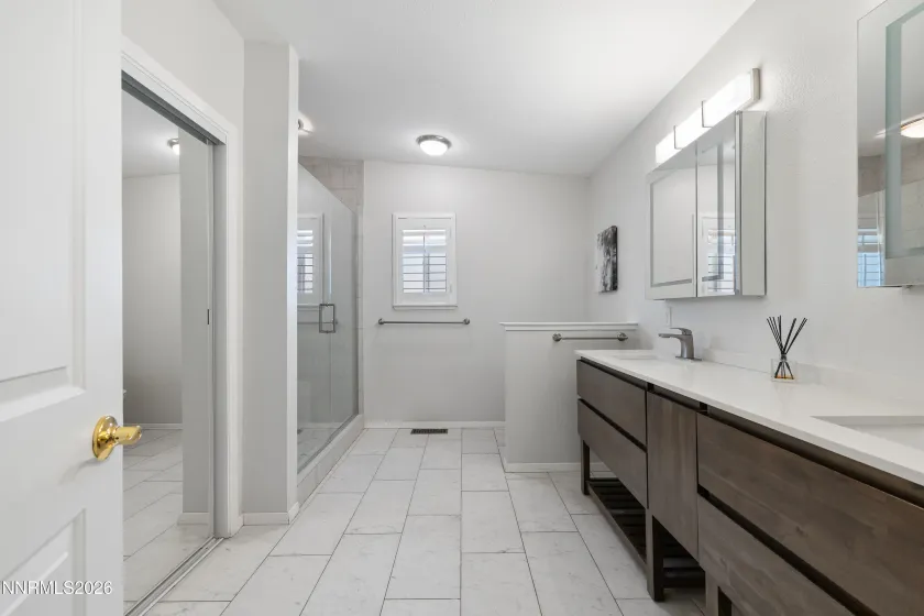 7845 Southmoor, Reno, Nevada 89502, 4 Bedrooms Bedrooms, ,2 BathroomsBathrooms,Residential,Residential,Southmoor,0,260010526