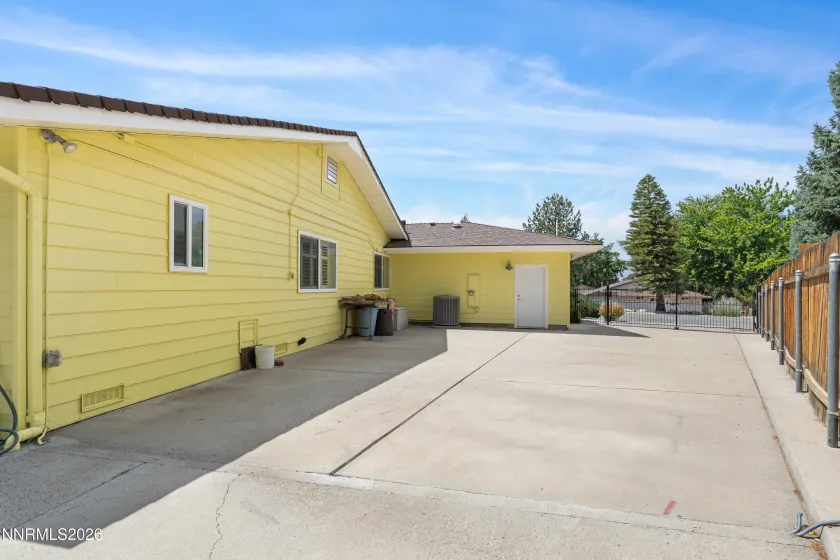 7845 Southmoor, Reno, Nevada 89502, 4 Bedrooms Bedrooms, ,2 BathroomsBathrooms,Residential,Residential,Southmoor,0,260010526