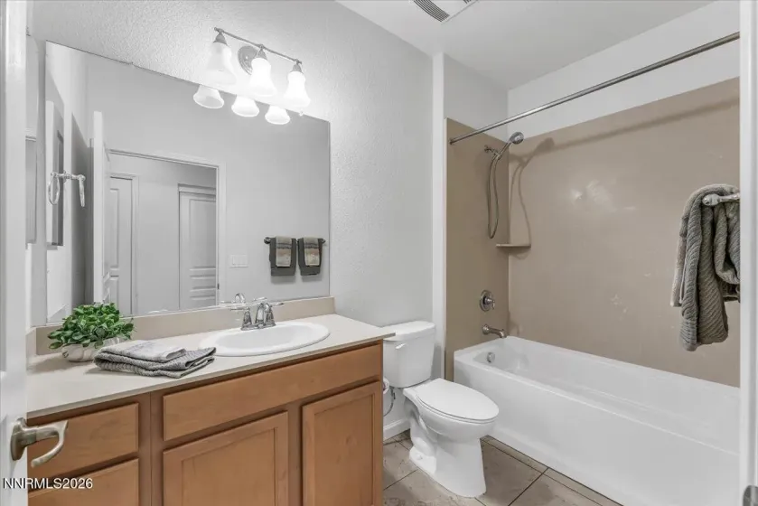 1260 Wakefield, Reno, Nevada 89523, 2 Bedrooms Bedrooms, ,2 BathroomsBathrooms,Residential,Residential,Wakefield,0,260010527