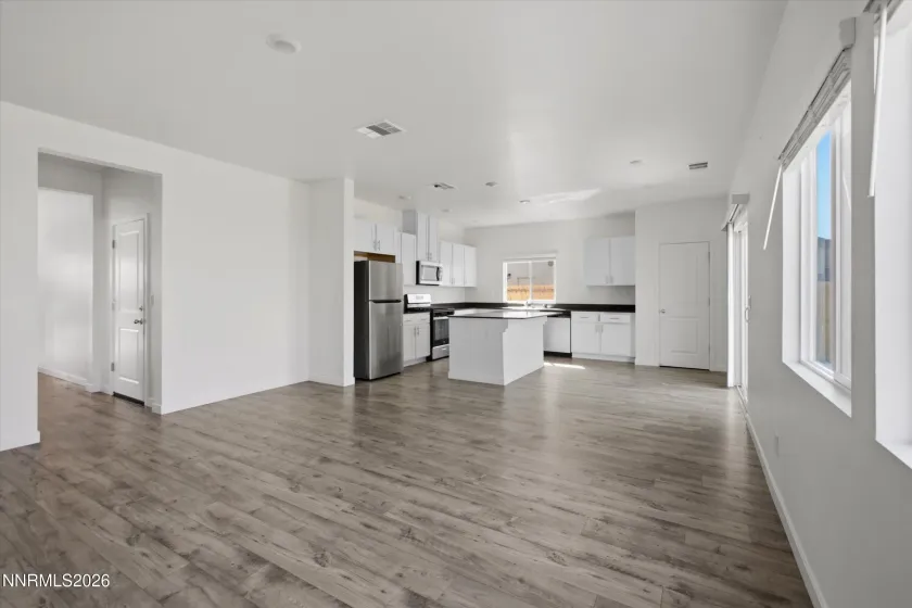 8939 Wolf Moon, Reno, Nevada 89506, 4 Bedrooms Bedrooms, ,3 BathroomsBathrooms,Residential,Residential,Wolf Moon,0,260010528