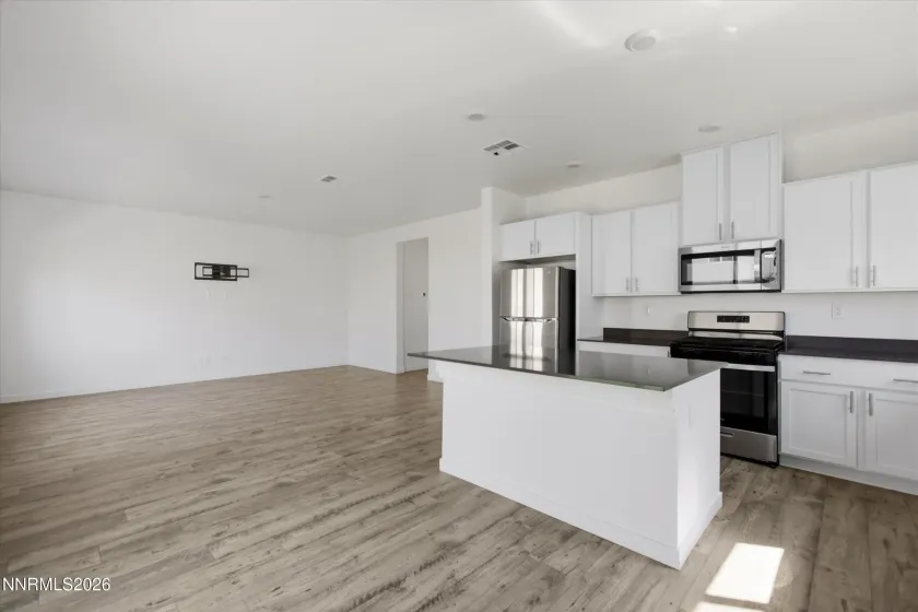 8939 Wolf Moon, Reno, Nevada 89506, 4 Bedrooms Bedrooms, ,3 BathroomsBathrooms,Residential,Residential,Wolf Moon,0,260010528