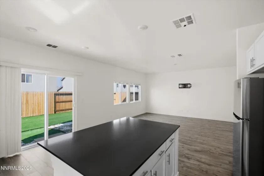 8939 Wolf Moon, Reno, Nevada 89506, 4 Bedrooms Bedrooms, ,3 BathroomsBathrooms,Residential,Residential,Wolf Moon,0,260010528