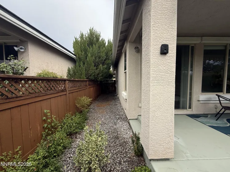 1661 Cosenza, Sparks, Nevada 89434, 2 Bedrooms Bedrooms, ,2 BathroomsBathrooms,Residential,Residential,Cosenza,0,260010529
