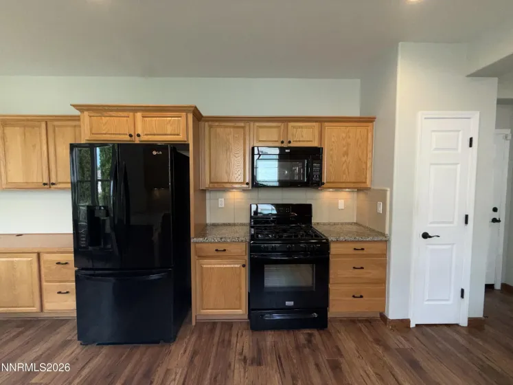1661 Cosenza, Sparks, Nevada 89434, 2 Bedrooms Bedrooms, ,2 BathroomsBathrooms,Residential,Residential,Cosenza,0,260010529