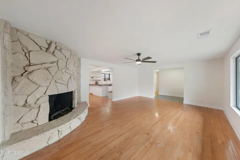900 Coral, Carson City, Nevada 89703, 3 Bedrooms Bedrooms, ,2 BathroomsBathrooms,Residential,Residential,Coral,0,260010530
