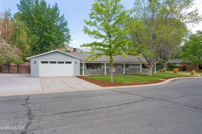 900 Coral, Carson City, Nevada 89703, 3 Bedrooms Bedrooms, ,2 BathroomsBathrooms,Residential,Residential,Coral,0,260010530