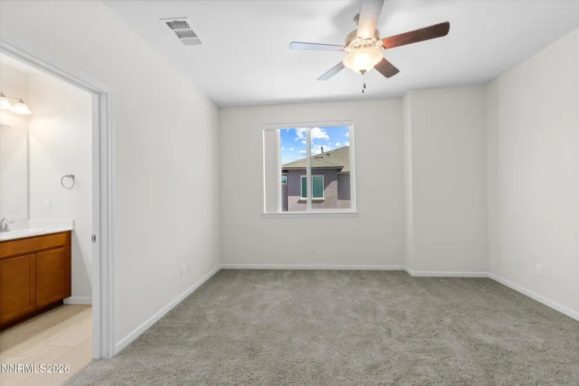 1009 Middle Gate, Carson City, Nevada 89701, ,3 BathroomsBathrooms,Residential,Residential,Middle Gate,0,260010536