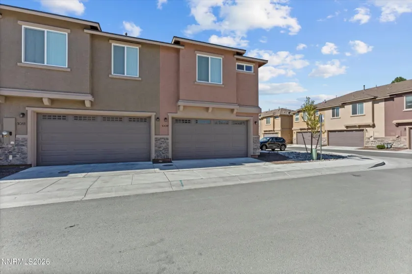 1009 Middle Gate, Carson City, Nevada 89701, ,3 BathroomsBathrooms,Residential,Residential,Middle Gate,0,260010536