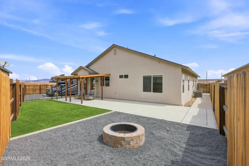 157 Walnut, Fernley, Nevada 89408, 3 Bedrooms Bedrooms, ,2 BathroomsBathrooms,Residential,Residential,Walnut,0,260010540