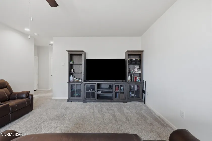 157 Walnut, Fernley, Nevada 89408, 3 Bedrooms Bedrooms, ,2 BathroomsBathrooms,Residential,Residential,Walnut,0,260010540
