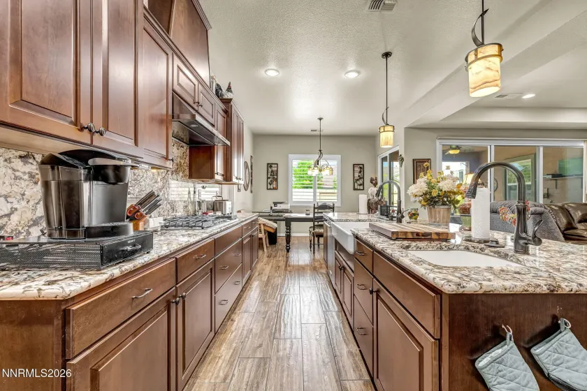 2047 Altair, Reno, Nevada 89521, 4 Bedrooms Bedrooms, ,4 BathroomsBathrooms,Residential,Residential,Altair,0,260010541