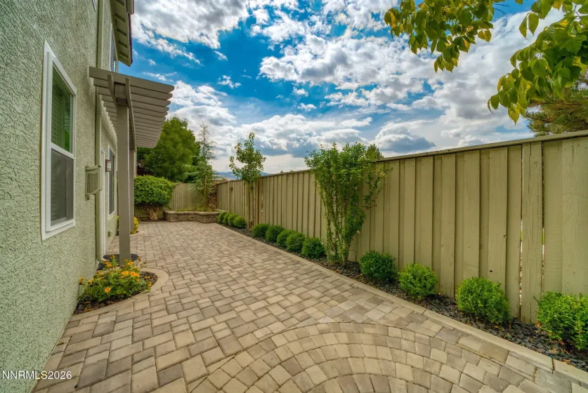 10490 Chadwell, Reno, Nevada 89521, 3 Bedrooms Bedrooms, ,3 BathroomsBathrooms,Residential,Residential,Chadwell,0,260010552