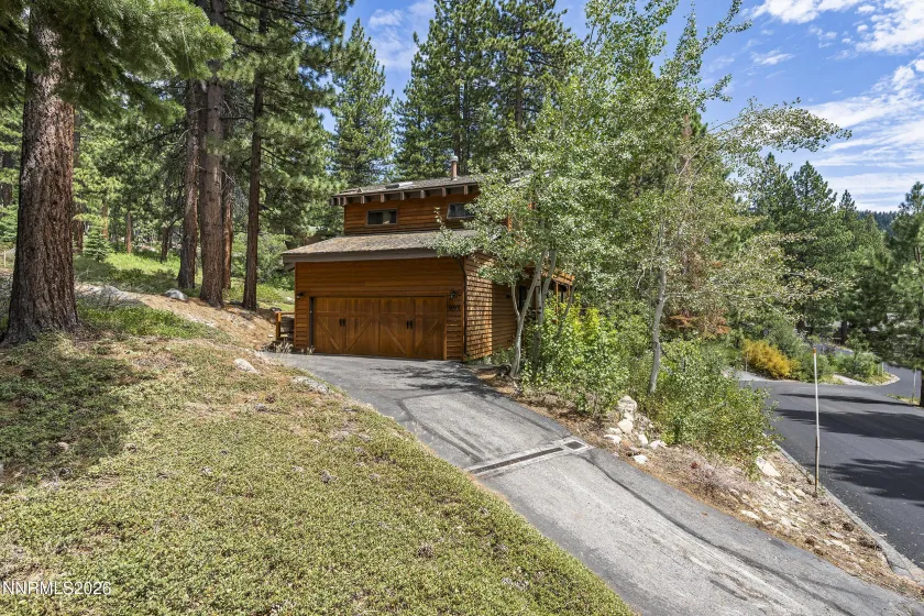 983 Apollo, Incline Village, Nevada 89451, 4 Bedrooms Bedrooms, ,3 BathroomsBathrooms,Residential,Residential,Apollo,0,260001367
