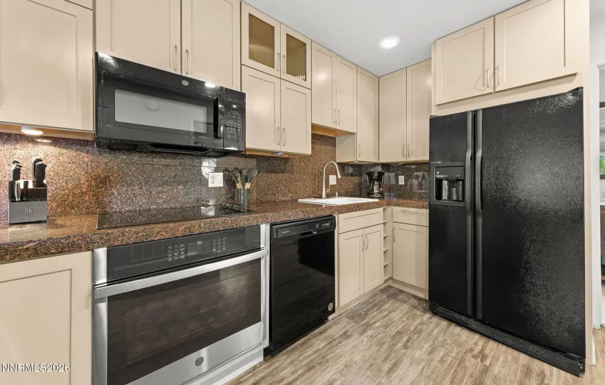 223 Ski, Stateline, Nevada 89449, 3 Bedrooms Bedrooms, ,2 BathroomsBathrooms,Residential,Residential,Ski,0,260010559