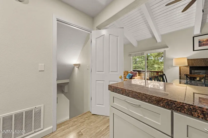 223 Ski, Stateline, Nevada 89449, 3 Bedrooms Bedrooms, ,2 BathroomsBathrooms,Residential,Residential,Ski,0,260010559