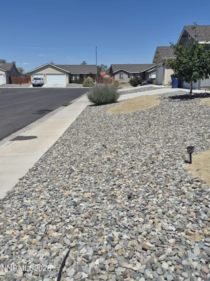 1247 Deerfield, Fallon, Nevada 89406, 4 Bedrooms Bedrooms, ,2 BathroomsBathrooms,Residential,Residential,Deerfield,0,260010565