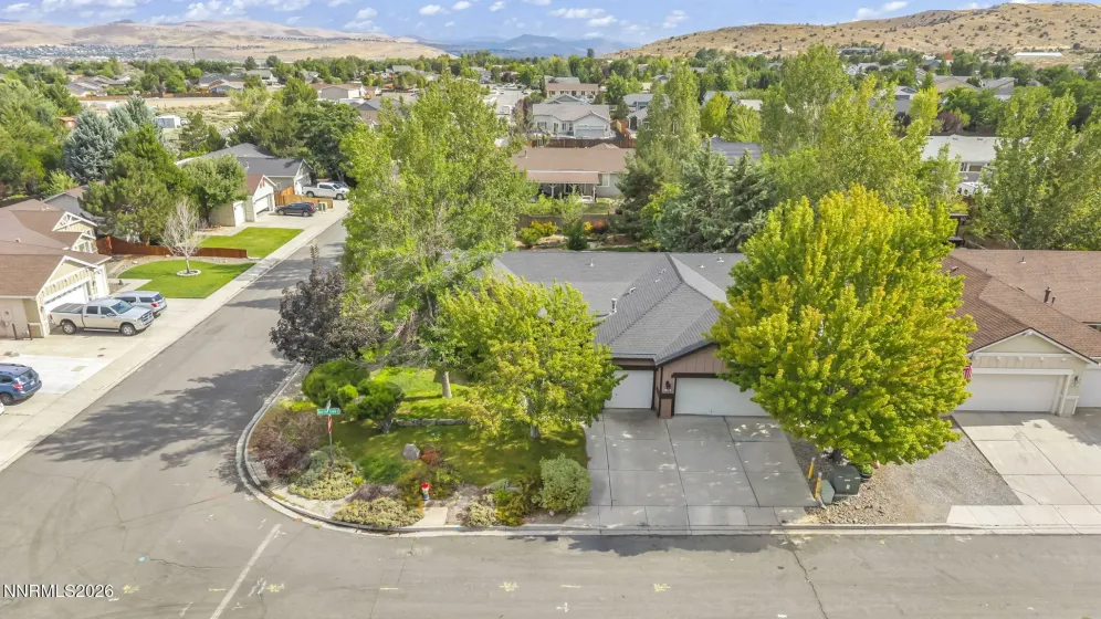 330 Sparrow hawk, Spanish Springs, Nevada 89436, 4 Bedrooms Bedrooms, ,3 BathroomsBathrooms,Residential,Residential,Sparrow hawk,0,260010582