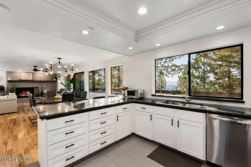 695 Lakeview, Zephyr Cove, Nevada 89448, 6 Bedrooms Bedrooms, ,7 BathroomsBathrooms,Residential,Residential,Lakeview,0,260010587