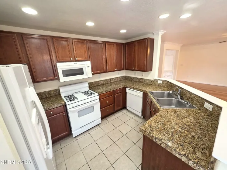 9040 Gilvarry, Reno, Nevada 89506, 3 Bedrooms Bedrooms, ,2 BathroomsBathrooms,Residential,Residential,Gilvarry,0,260010588