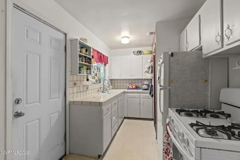 305 Burton, Carson City, Nevada 89706, 3 Bedrooms Bedrooms, ,2 BathroomsBathrooms,Residential,Residential,Burton,0,260010594