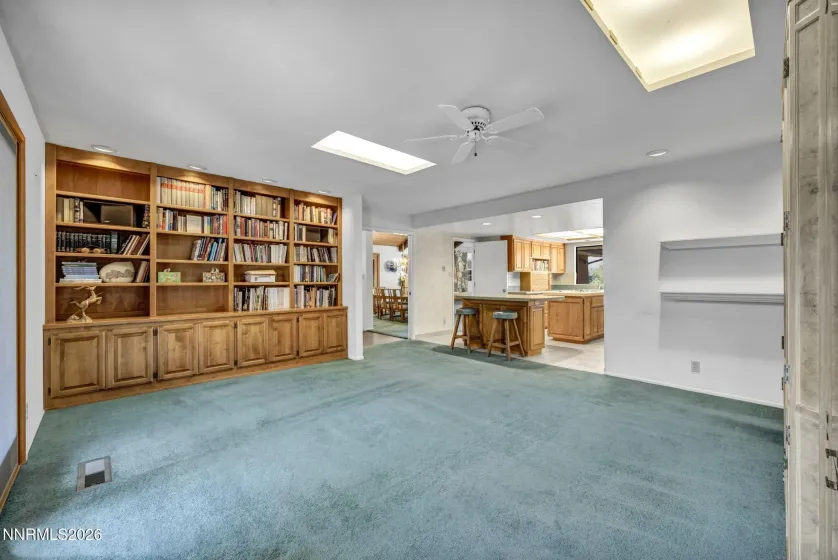1640 Manzanita, Reno, Nevada 89509, 3 Bedrooms Bedrooms, ,3 BathroomsBathrooms,Residential,Residential,Manzanita,0,260010574