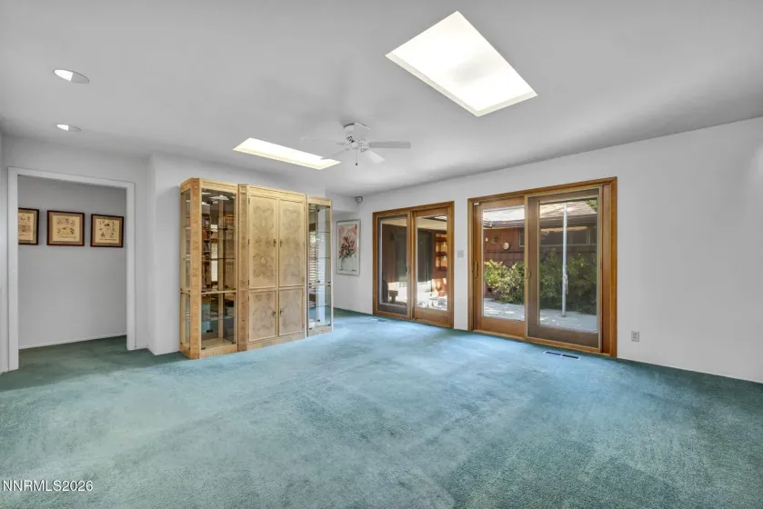 1640 Manzanita, Reno, Nevada 89509, 3 Bedrooms Bedrooms, ,3 BathroomsBathrooms,Residential,Residential,Manzanita,0,260010574