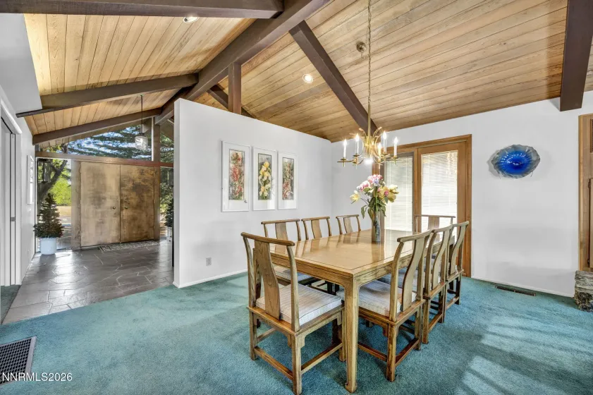 1640 Manzanita, Reno, Nevada 89509, 3 Bedrooms Bedrooms, ,3 BathroomsBathrooms,Residential,Residential,Manzanita,0,260010574