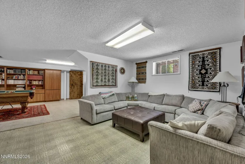 1640 Manzanita, Reno, Nevada 89509, 3 Bedrooms Bedrooms, ,3 BathroomsBathrooms,Residential,Residential,Manzanita,0,260010574