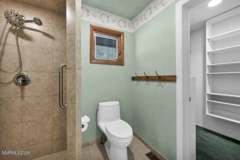 1640 Manzanita, Reno, Nevada 89509, 3 Bedrooms Bedrooms, ,3 BathroomsBathrooms,Residential,Residential,Manzanita,0,260010574