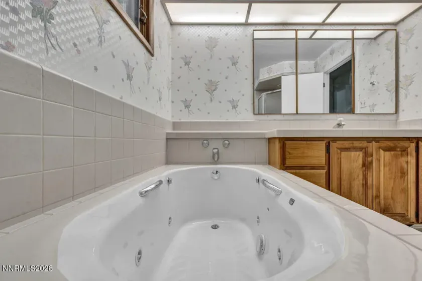 1640 Manzanita, Reno, Nevada 89509, 3 Bedrooms Bedrooms, ,3 BathroomsBathrooms,Residential,Residential,Manzanita,0,260010574