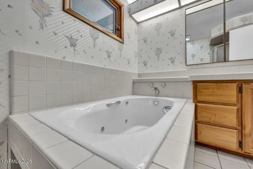 1640 Manzanita, Reno, Nevada 89509, 3 Bedrooms Bedrooms, ,3 BathroomsBathrooms,Residential,Residential,Manzanita,0,260010574