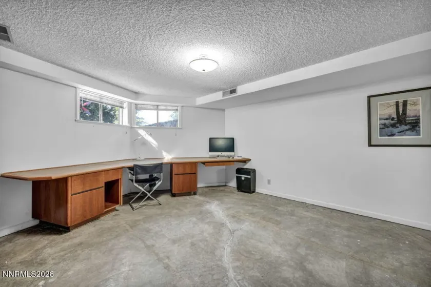 1640 Manzanita, Reno, Nevada 89509, 3 Bedrooms Bedrooms, ,3 BathroomsBathrooms,Residential,Residential,Manzanita,0,260010574