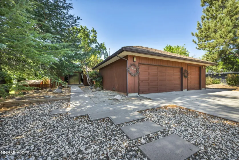 1640 Manzanita, Reno, Nevada 89509, 3 Bedrooms Bedrooms, ,3 BathroomsBathrooms,Residential,Residential,Manzanita,0,260010574