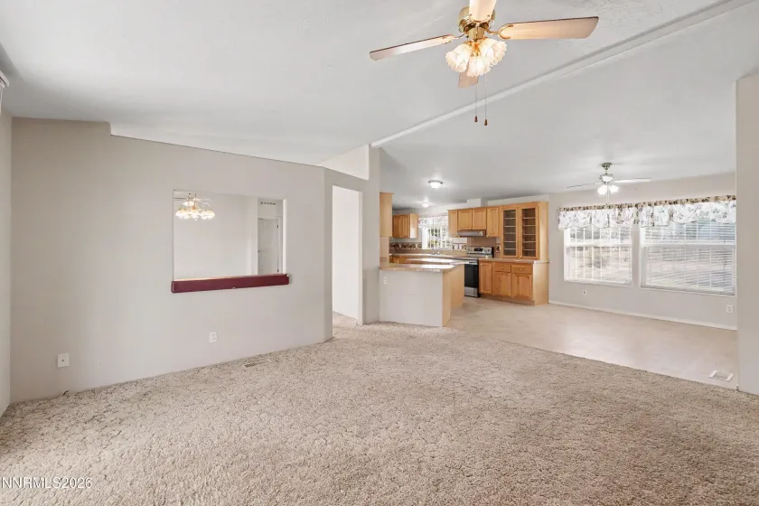 1185 Snowflower, Fernley, Nevada 89408, 3 Bedrooms Bedrooms, ,2 BathroomsBathrooms,Residential,Residential,Snowflower,0,260010576