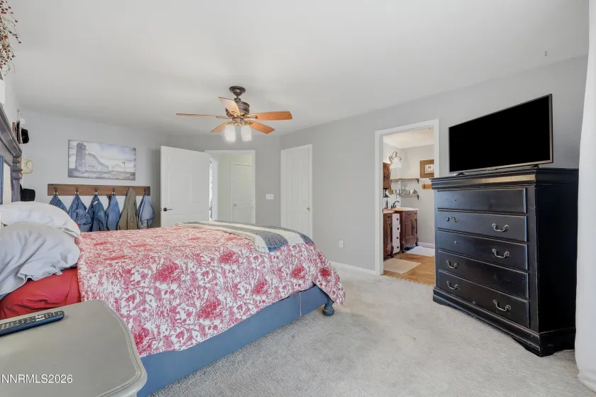 205 Bridle Path, Sparks, Nevada 89441, 4 Bedrooms Bedrooms, ,3 BathroomsBathrooms,Residential,Residential,Bridle Path,0,260010577