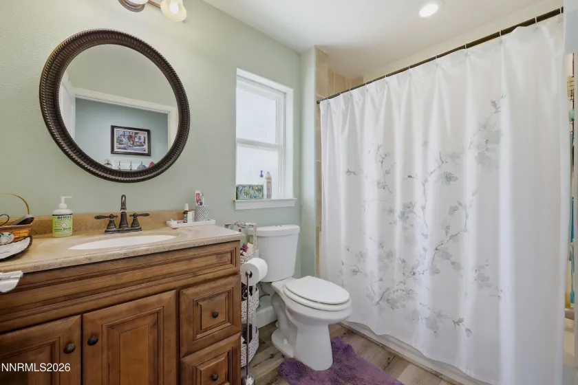 Guest House-Bathroom