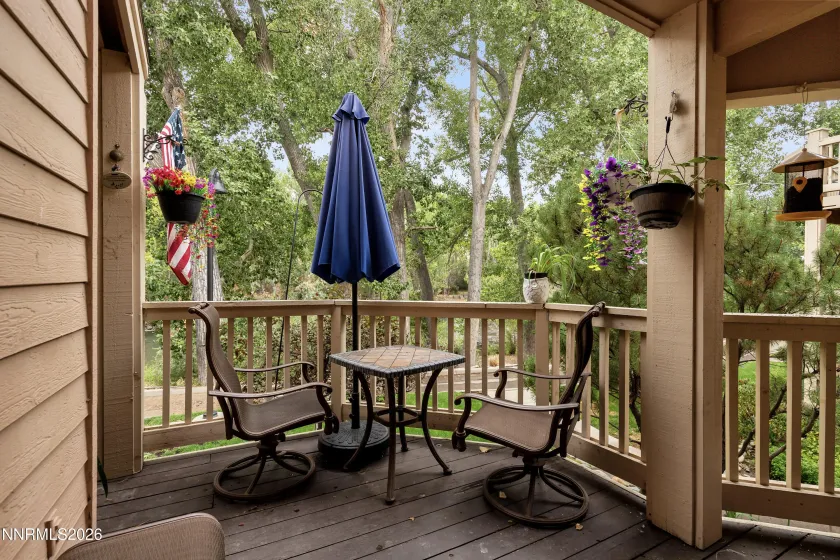 2875 Idlewild, Reno, Nevada 89509, 2 Bedrooms Bedrooms, ,3 BathroomsBathrooms,Residential,Residential,Idlewild,0,260010596