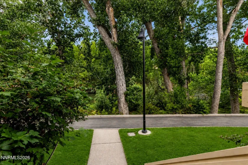 2875 Idlewild, Reno, Nevada 89509, 2 Bedrooms Bedrooms, ,3 BathroomsBathrooms,Residential,Residential,Idlewild,0,260010596