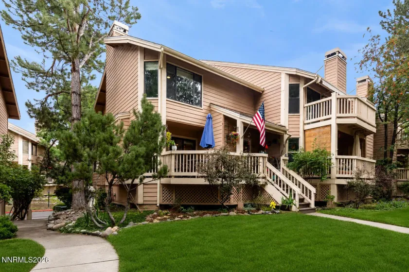 2875 Idlewild, Reno, Nevada 89509, 2 Bedrooms Bedrooms, ,3 BathroomsBathrooms,Residential,Residential,Idlewild,0,260010596