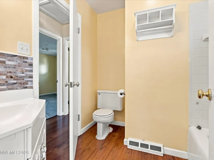 611 Martin, Carson City, Nevada 89703, 2 Bedrooms Bedrooms, ,1 BathroomBathrooms,Residential,Residential,Martin,0,260010600