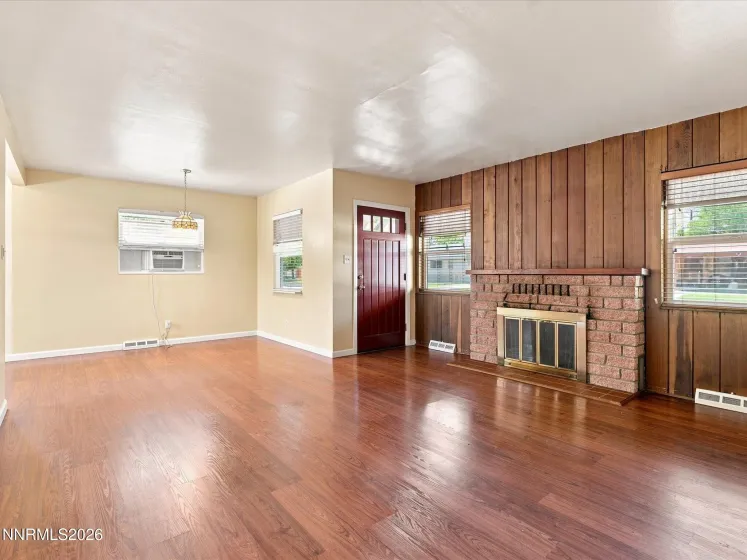 611 Martin, Carson City, Nevada 89703, 2 Bedrooms Bedrooms, ,1 BathroomBathrooms,Residential,Residential,Martin,0,260010600