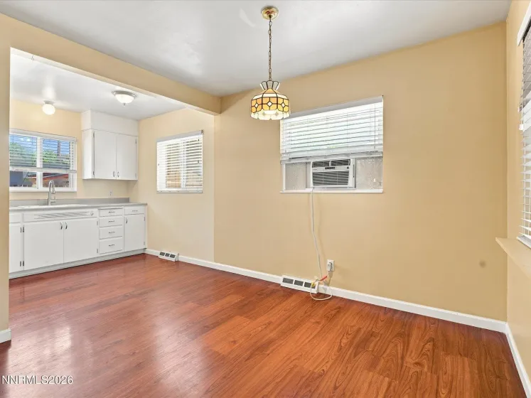 611 Martin, Carson City, Nevada 89703, 2 Bedrooms Bedrooms, ,1 BathroomBathrooms,Residential,Residential,Martin,0,260010600
