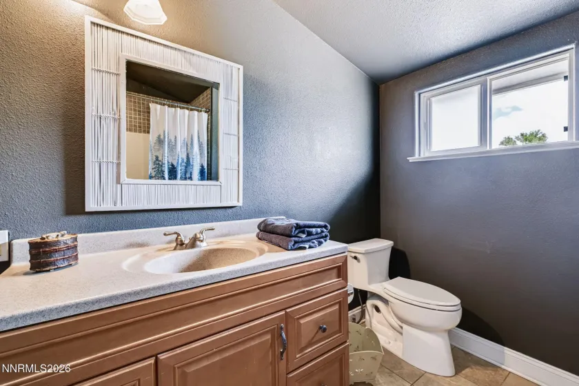1274 Kingston, Gardnerville, Nevada 89460, 3 Bedrooms Bedrooms, ,2 BathroomsBathrooms,Residential,Residential,Kingston,0,260010608