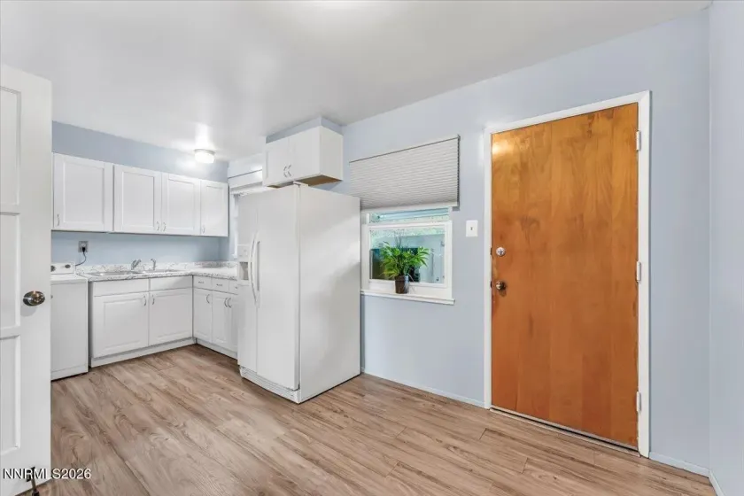 1890 Bonneville, Reno, Nevada 89503, 3 Bedrooms Bedrooms, ,1 BathroomBathrooms,Residential,Residential,Bonneville,0,260010609