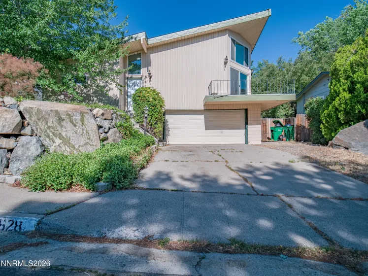 628 Highland, Carson City, Nevada 89703, 3 Bedrooms Bedrooms, ,2 BathroomsBathrooms,Residential,Residential,Highland,0,260010612