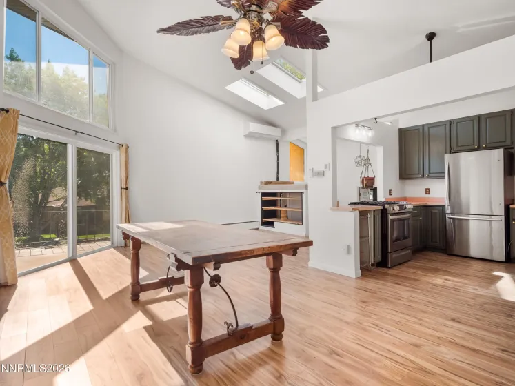 628 Highland, Carson City, Nevada 89703, 3 Bedrooms Bedrooms, ,2 BathroomsBathrooms,Residential,Residential,Highland,0,260010612