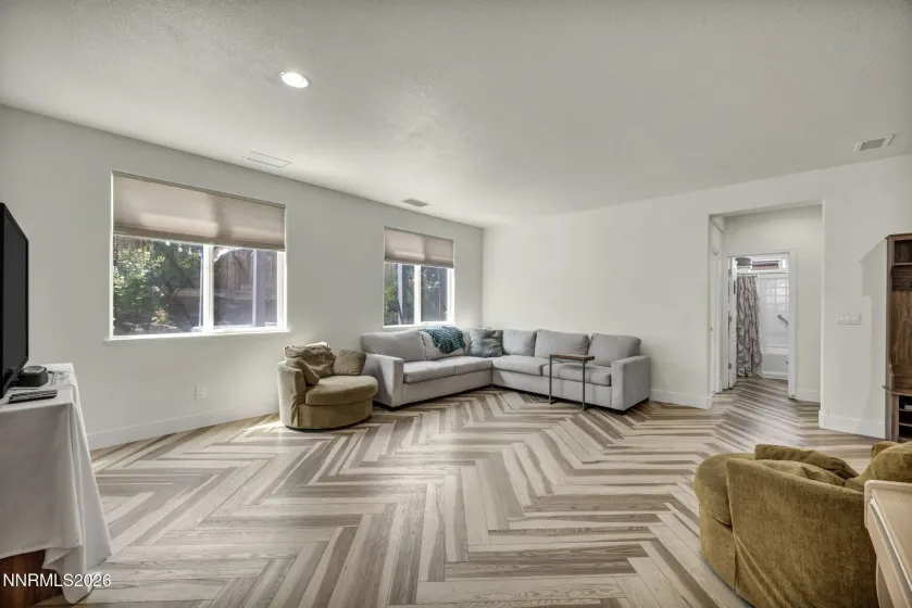 480 Luciana, Reno, Nevada 89521, 4 Bedrooms Bedrooms, ,4 BathroomsBathrooms,Residential,Residential,Luciana,0,260010616