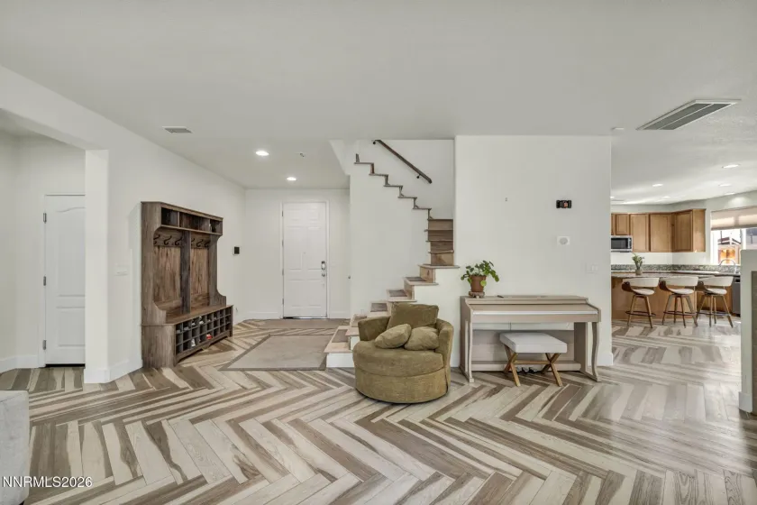 480 Luciana, Reno, Nevada 89521, 4 Bedrooms Bedrooms, ,4 BathroomsBathrooms,Residential,Residential,Luciana,0,260010616