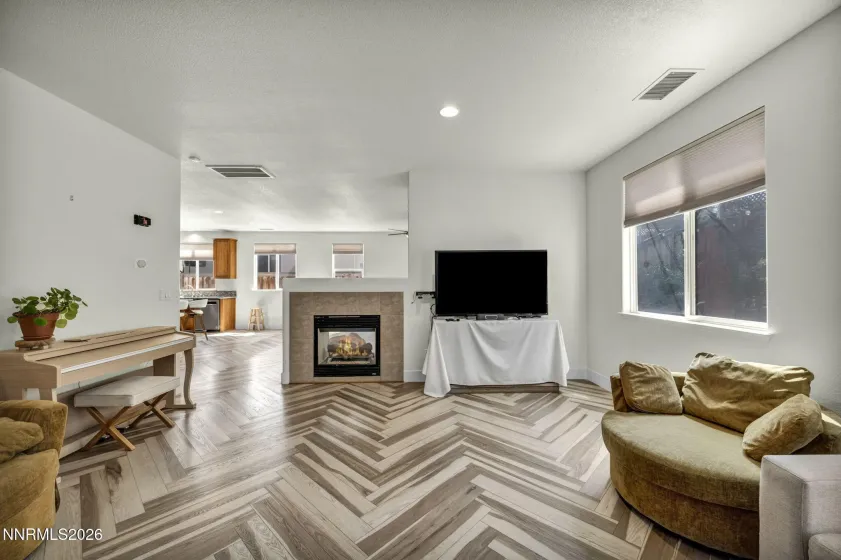 480 Luciana, Reno, Nevada 89521, 4 Bedrooms Bedrooms, ,4 BathroomsBathrooms,Residential,Residential,Luciana,0,260010616